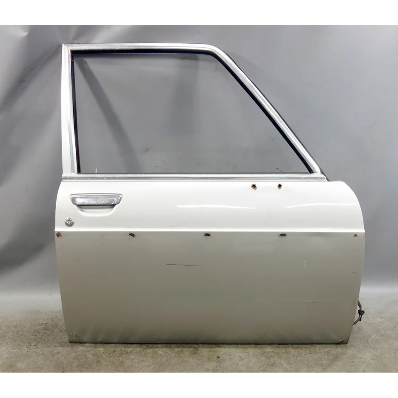 Damaged 1969-1976 BMW E3 3.0S Bavaria Right Front Door Shell Polaris Silver OEM