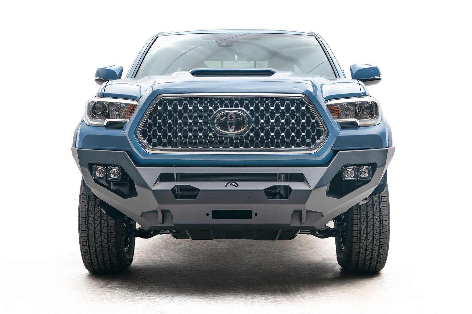 Fab Fours Matrix Front Bumper for 16-23 Toyota Tacoma