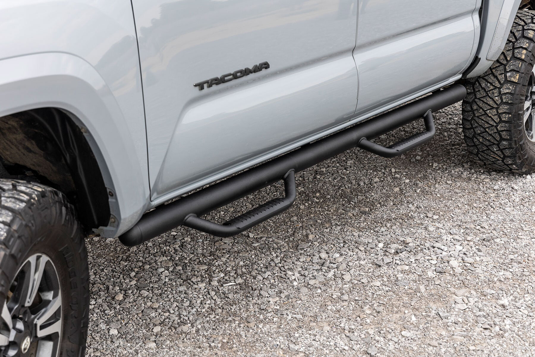 Rough Country RCT0580CCB Nerf Steps for 05-23 Toyota Tacoma