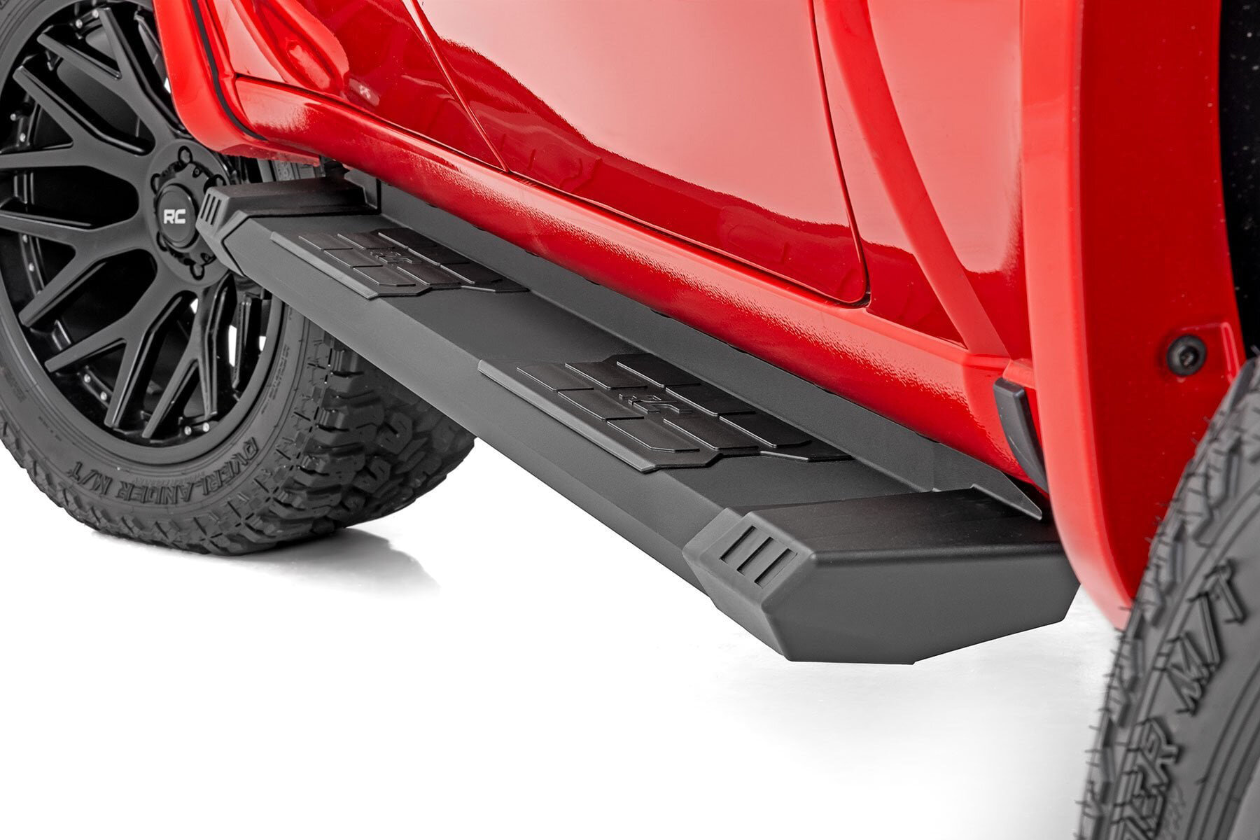 Rough Country SRB051785A HD2 Aluminum Running Boards for 05-23 Toyota Tacoma Double Cab