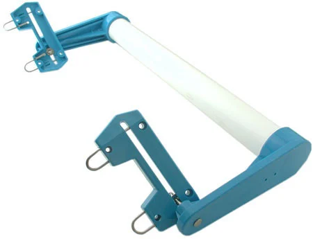 Aqua Products Handle Assy. (Blue & White, Bracket Included) – Aquamax, Aquabot Ultra, Ultrabot | A10201