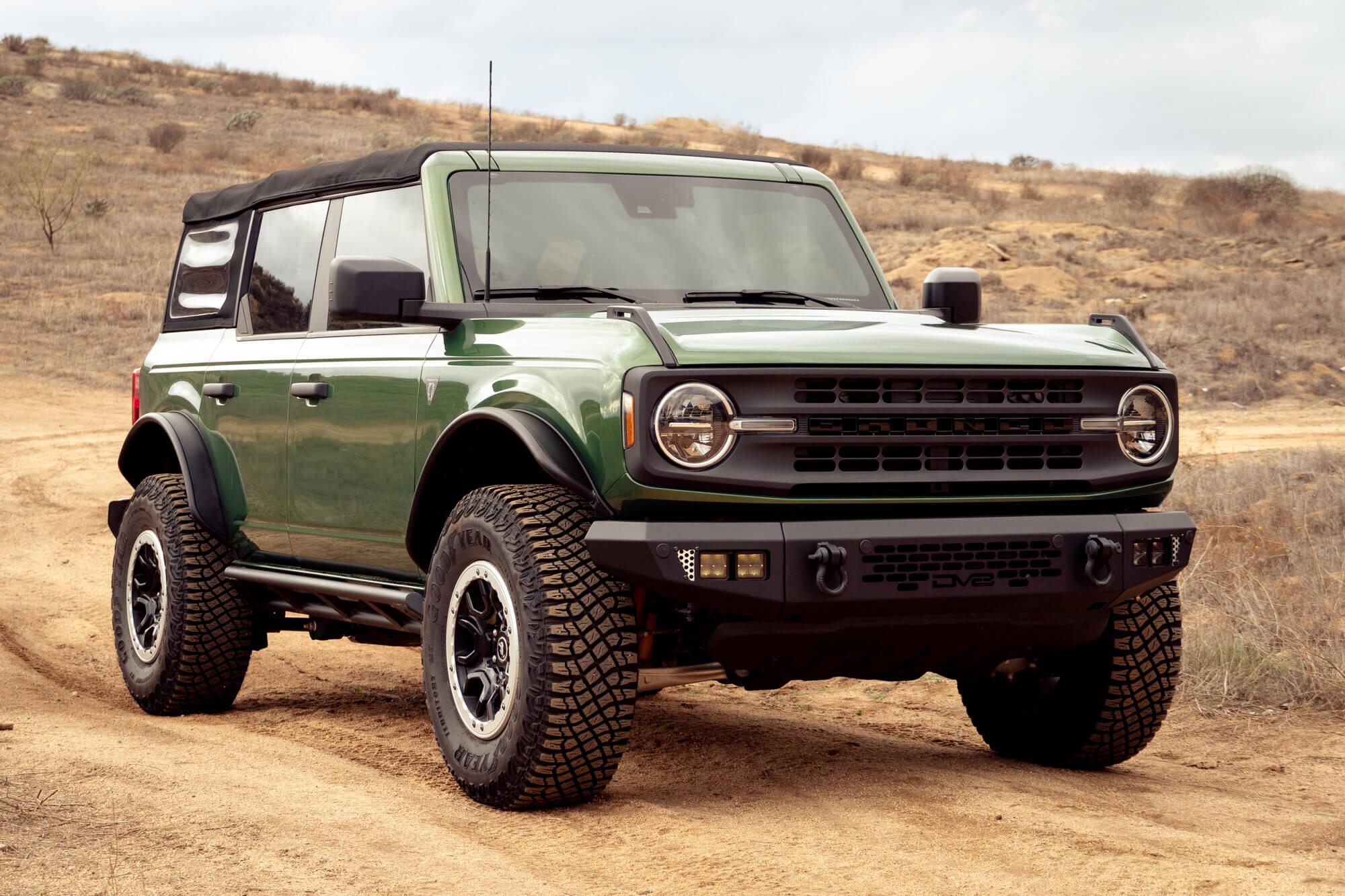 DV8 Offroad FDBR-01 Tube Fender Flares for 21-26 Ford Bronco