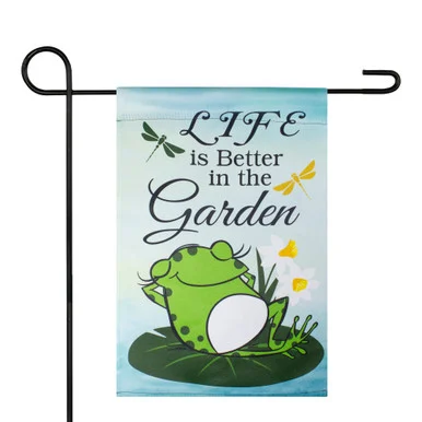 Life is Better in the Garden Green Frog Outdoor Garden Flag – Celebrate the Beauty of Spring!