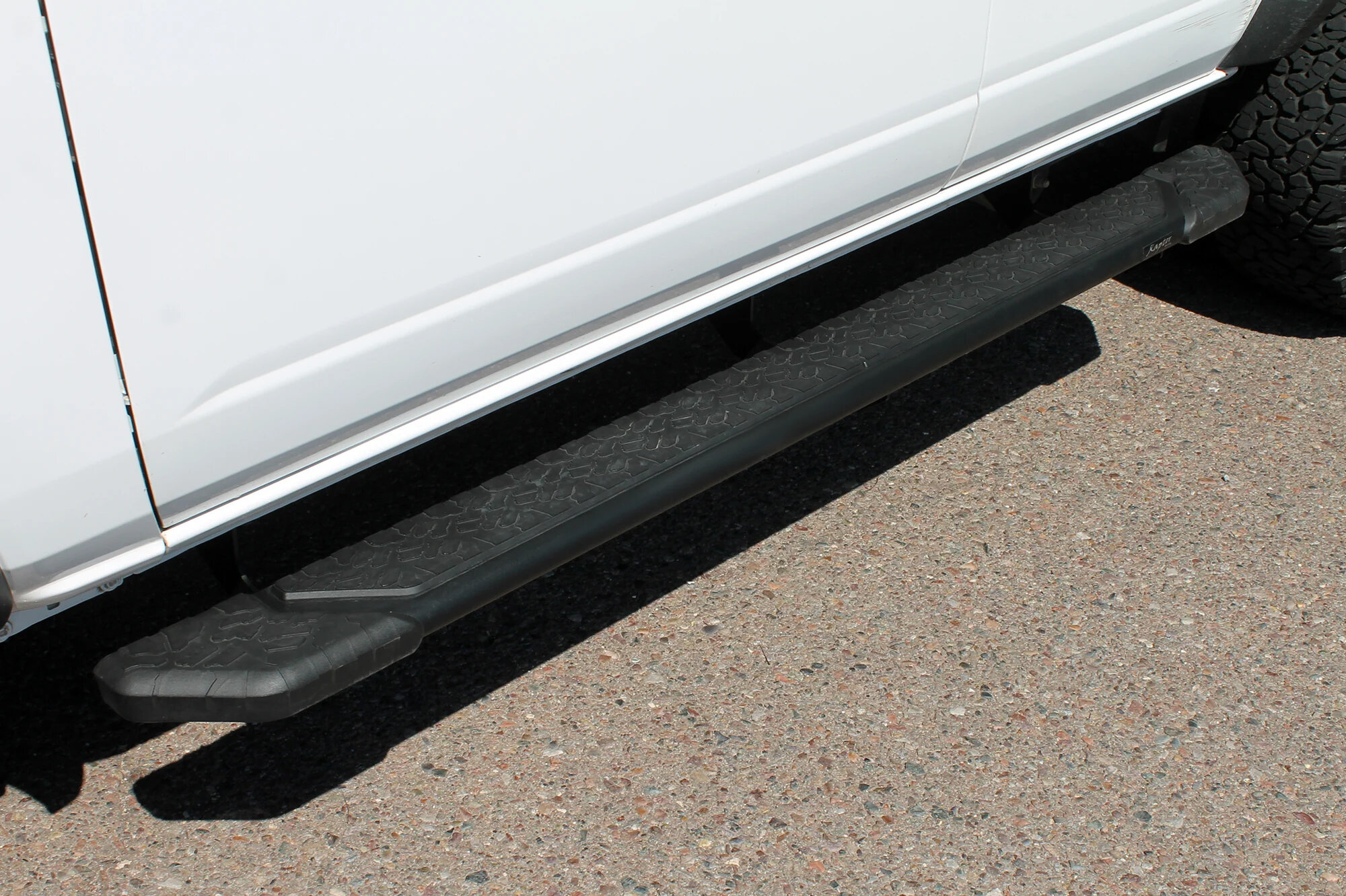Magnum 5in Raptor Tread Step Slide Track Running Boards in Black Textured Aluminum for 21-26 Ford Bronco 4-Door