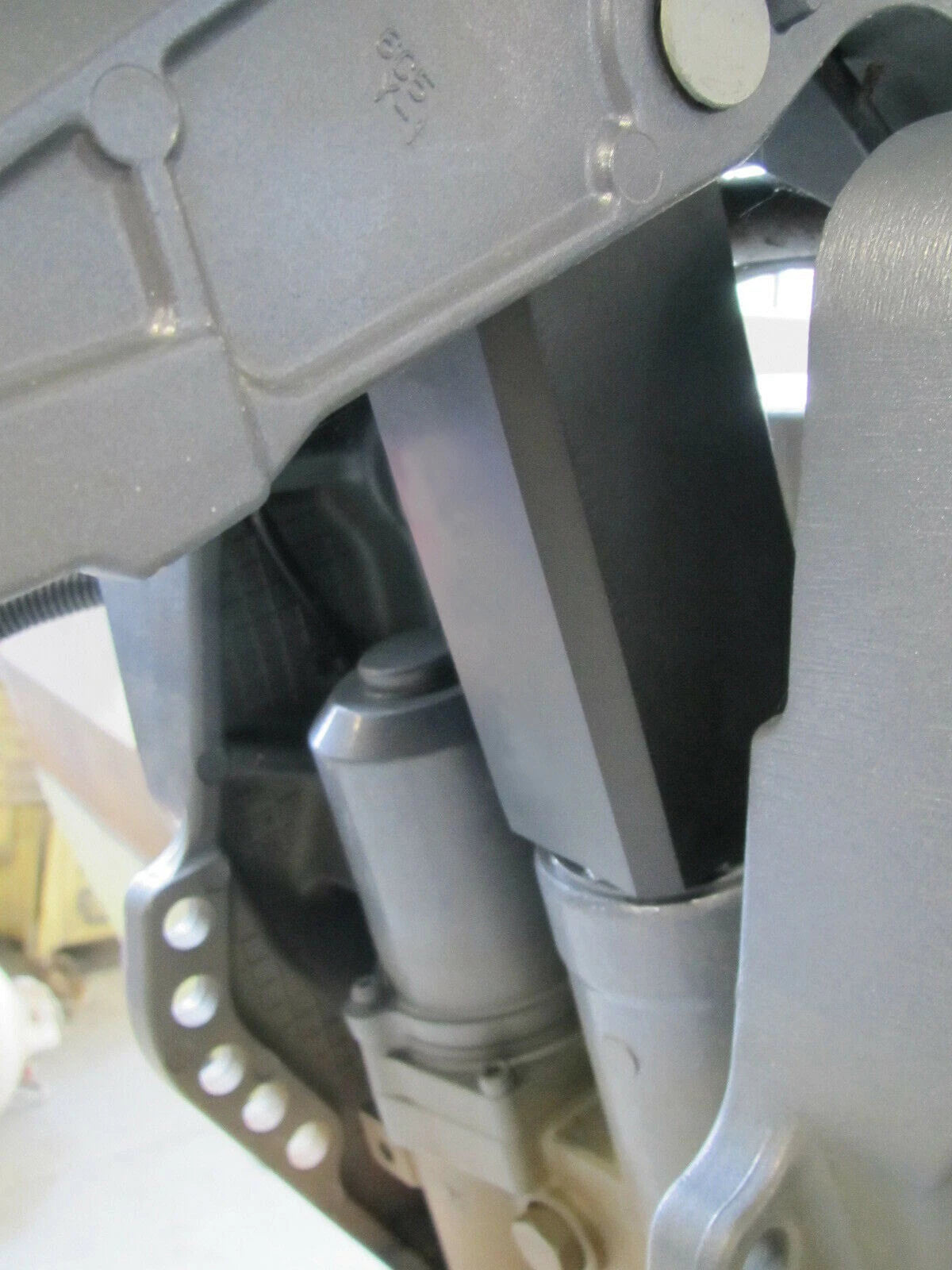 Transom Saver Motor Toter for Evinrude/Johnson Outboards (Universal)
