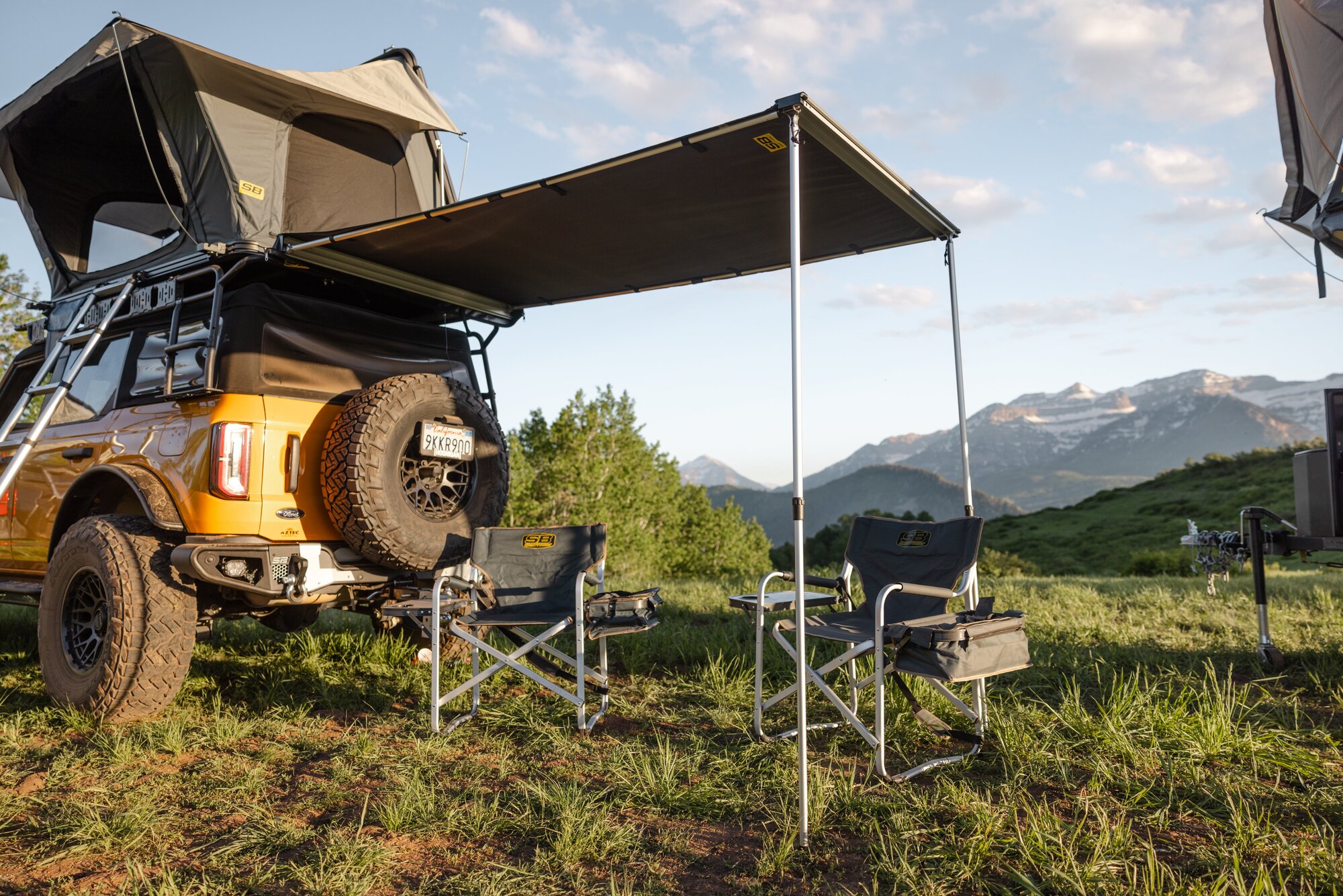 Smittybilt GEN 2 Rear or Side Awning (4.5' X 8')