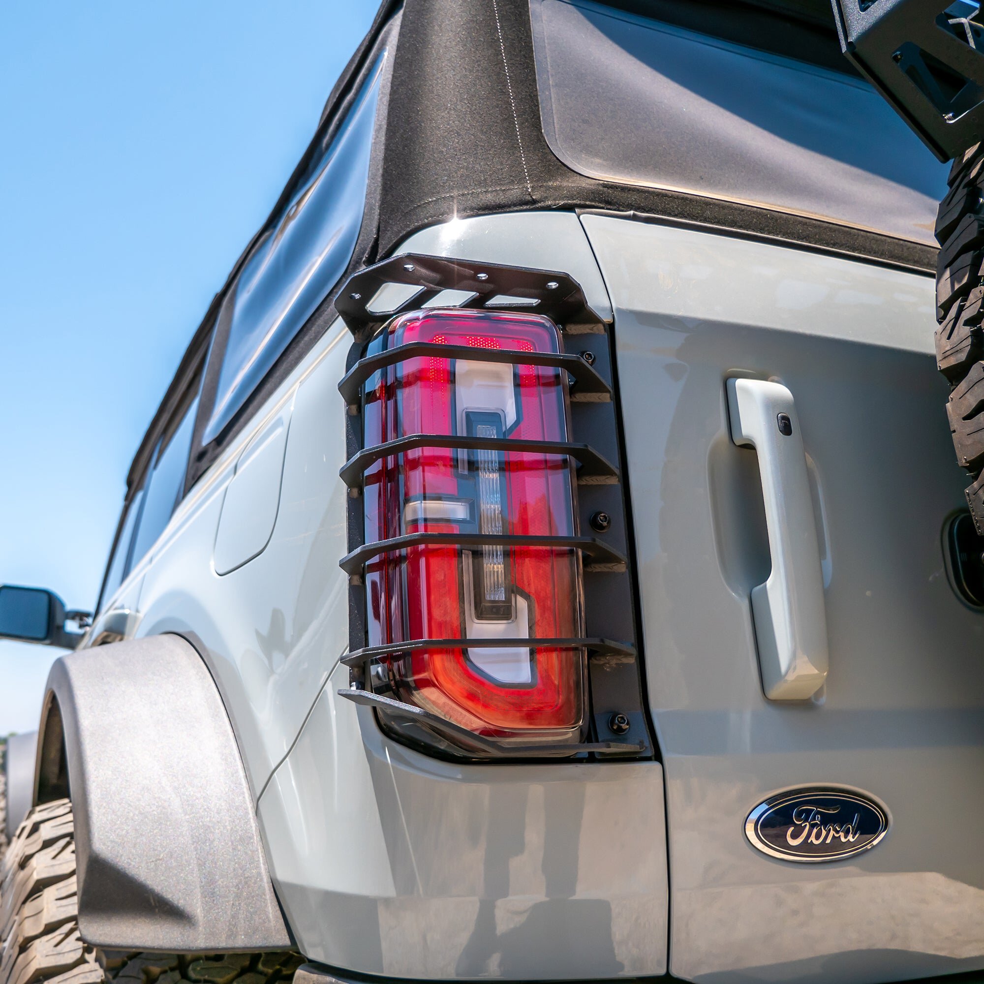 Turn Offroad EAT-M1 Rear Tail Light Guards for 21-26 Ford Bronco